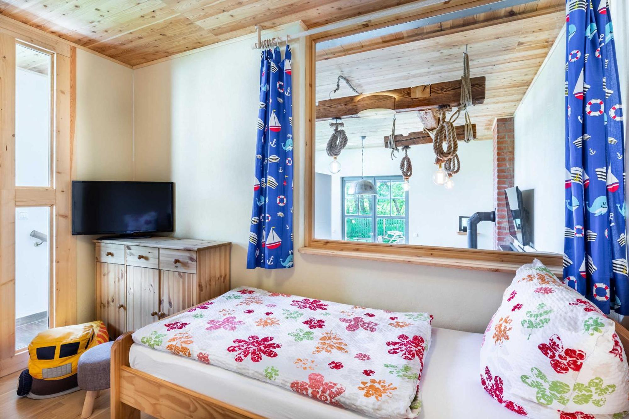 Ferienhaus Sonne Mond Und Sterne B Steffenshagen Buitenkant foto